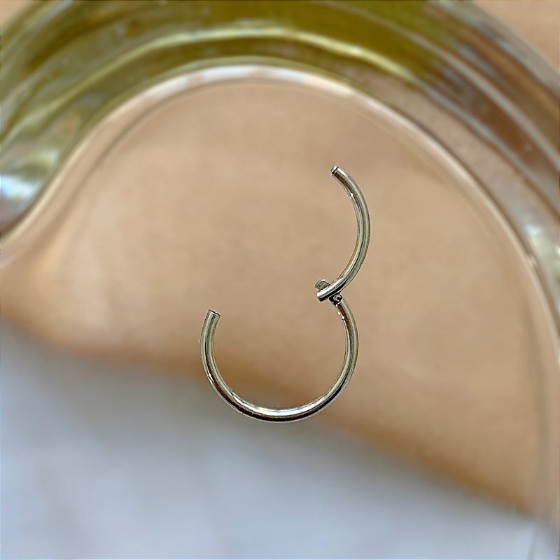 PIERCING ARGOLA SEGMENTO ARTICULADO 8MM AÇO 316L PARA ATULIZAÇÃO⭐️