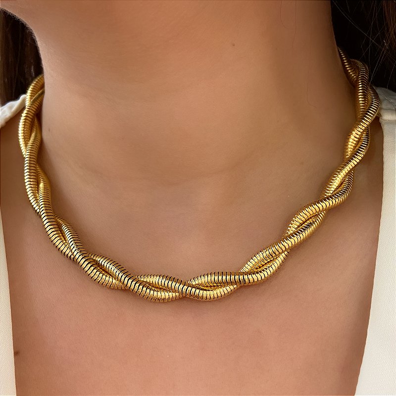 COLAR E BRINCO KIT CORRENTE ENTRELAÇADA DOURADO AÇO 316L PREMIUM⭐️