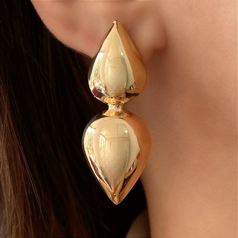 BRINCO GOTAS INVERTIDAS BIJU