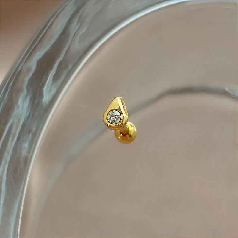 PIERCING TRÁGUS / CARTILAGEM MINI GOTA ZIRCÔNIA 6MM HASTE AÇO 316L FOLHEADO A OURO 18K SEMIJOIA PARA ATUALIZAÇÃO⭐️