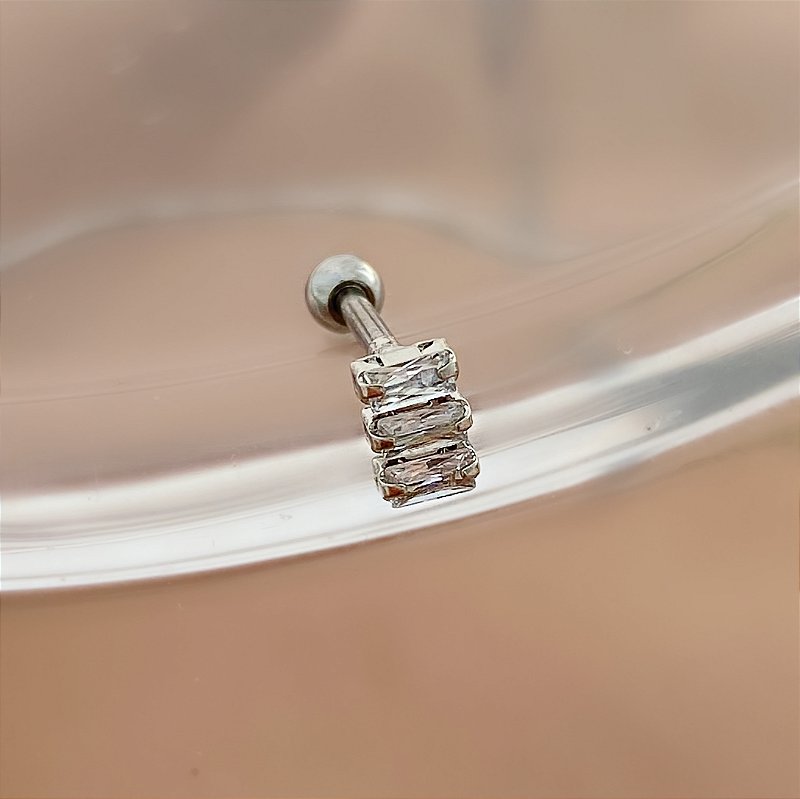 PIERCING TRÁGUS / CARTILAGEM MINI RIVIERA 6MM HASTE AÇO 316L FOLHEADO A RÓDIO SEMIJOIA PARA ATUALIZAÇÃO⭐️