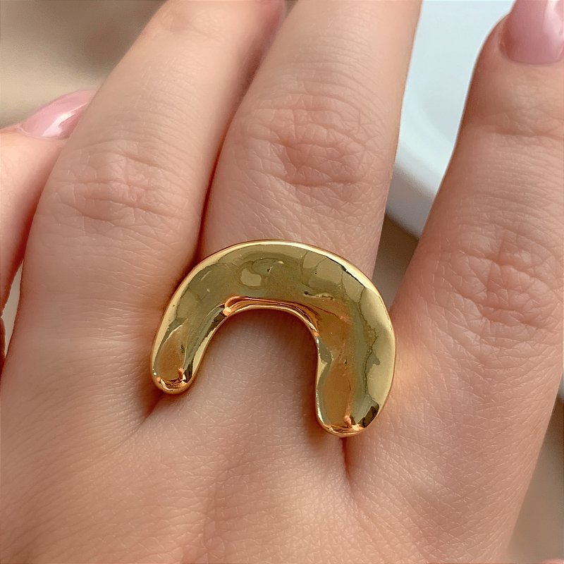 ANEL FERRADURA ORGÂNICA DOURADO BIJU
