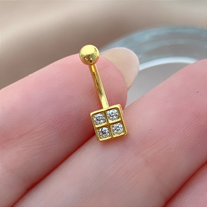 PIERCING ÍNTIMO ZIRCÔNIAS QUADRADO 8MM AÇO 316L FOLHEADO A OURO 18K SEMIJOIA PARA ATUALIZAÇÃO⭐️