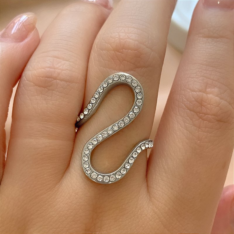 ANEL FIO FINO CURVADO STRASS PRATEADO BIJU