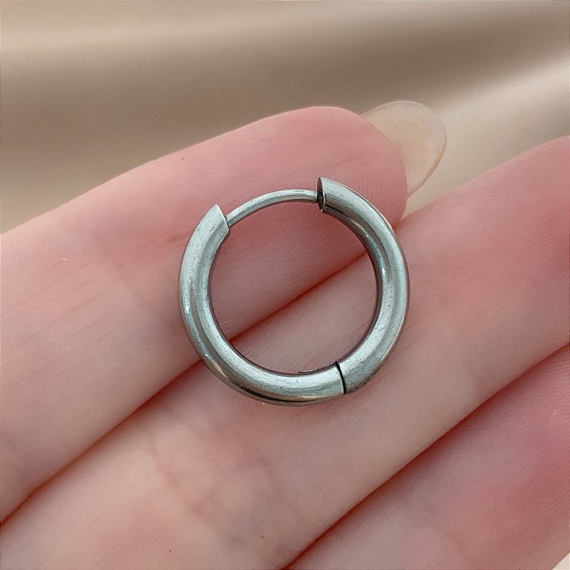 PIERCING CONCH / CARTILAGEM ARGOLINHA LISA 12MM AÇO 316L SEMIJOIA PARA ATUALIZAÇÃO⭐️