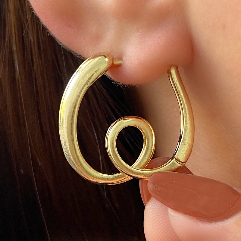 BRINCO FIO ENROLADO LISO BIJU