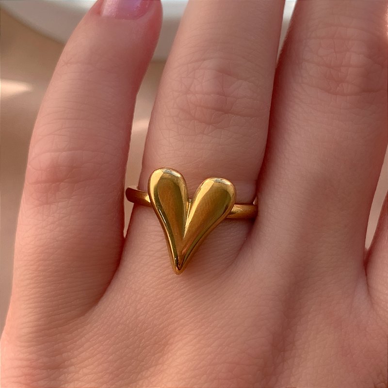 ANEL CORAÇÃO LISO DOURADO AÇO 316L⭐️