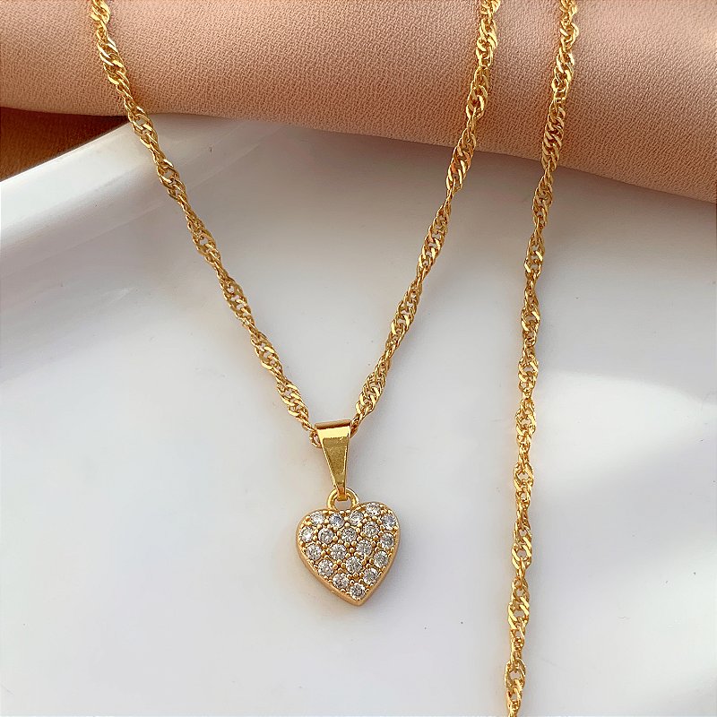 COLAR CORAÇÃO CRAVEJADO EM  ZIRCÔNIAS FOLHEADO A OURO 18K⭐️