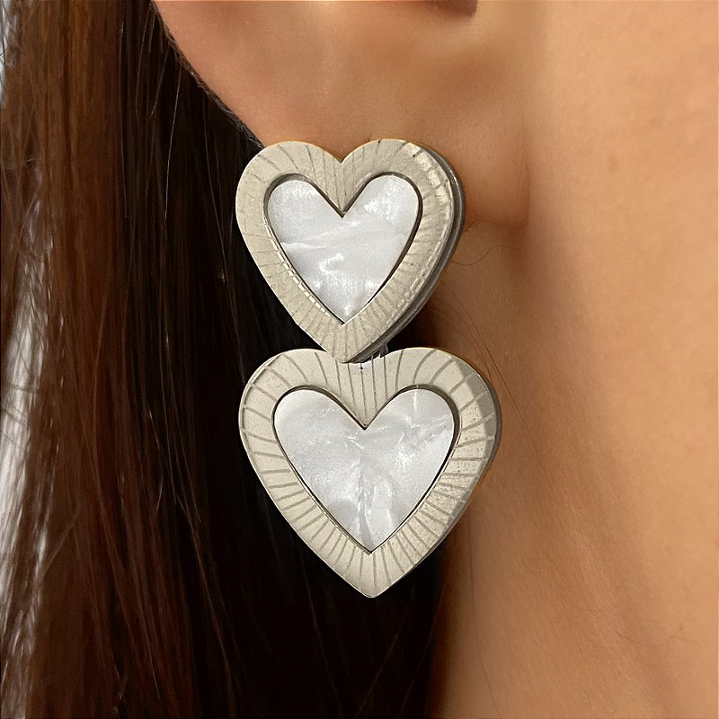 BRINCO CORAÇÃO DUPLO MADREPÉROLA AÇO 316L⭐️