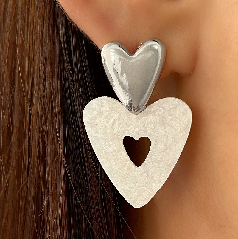 BRINCO CORAÇÃO DUPLO MADREPÉROLA BIJU