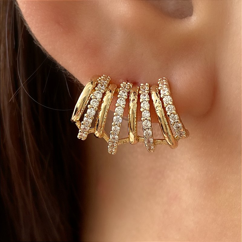 BRINCO 8 FIOS LISOS E ZIRCÔNIAS DESALINHADOS BIJU