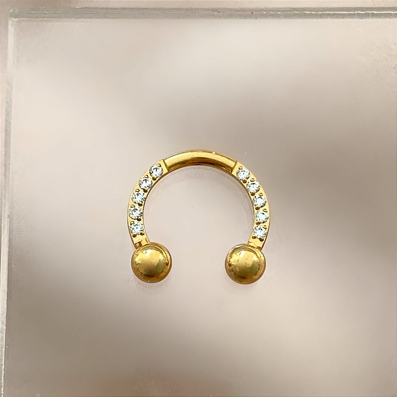 PIERCING TITÂNIO GOLD FERRADURA SEPTO 8MM SEMIJOIA PARA PERFURAÇÃO⭐️