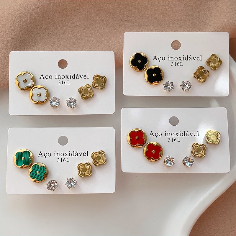 BRINCO KIT TREVOS E ZIRCÔNIAS DOURADO AÇO 316L⭐️