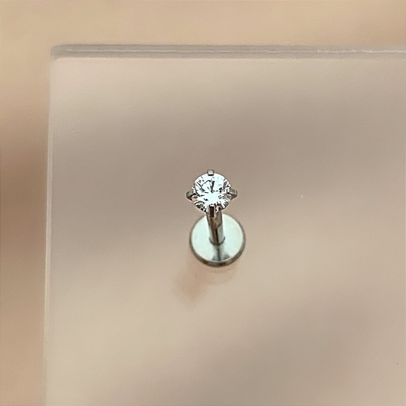 PIERCING CARTILAGEM PONTO DE LUZ ZIRCÔNIA 8MM HASTE AÇO 316L FOLHEADO A RÓDIO SEMIJOIA PARA ATUALIZAÇÃO⭐️