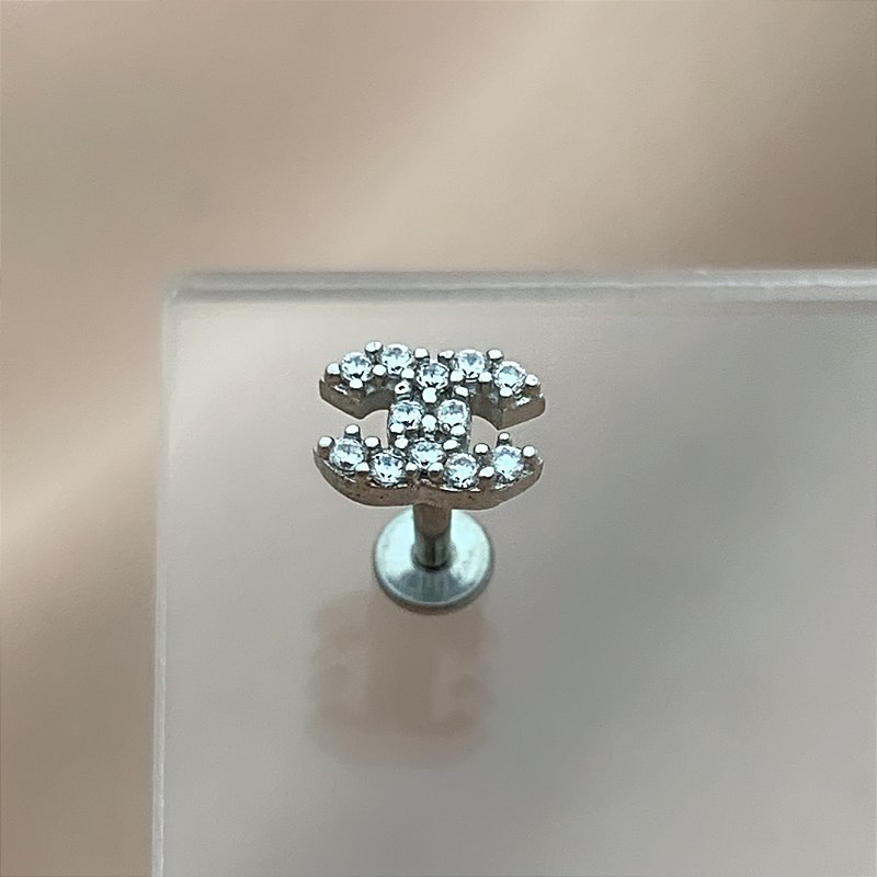 PIERCING TRÁGUS / CARTILAGEM INSPIRATION 6MM HASTE AÇO 316L FOLHEADO A RÓDIO SEMIJOIA PARA ATUALIZAÇÃO⭐️