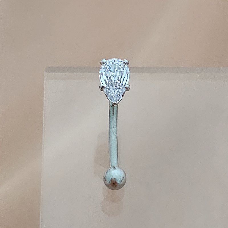 PIERCING ÍNTIMO GOTA ZIRCÔNIA 9MM AÇO 316L FOLHEADO A RÓDIO SEMIJOIA PARA ATUALIZAÇÃO⭐️