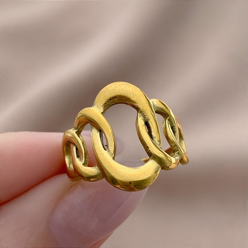 ANEL REGULÁVEL ELOS OVAIS IRREGULARES DOURADO AÇO 316L⭐️