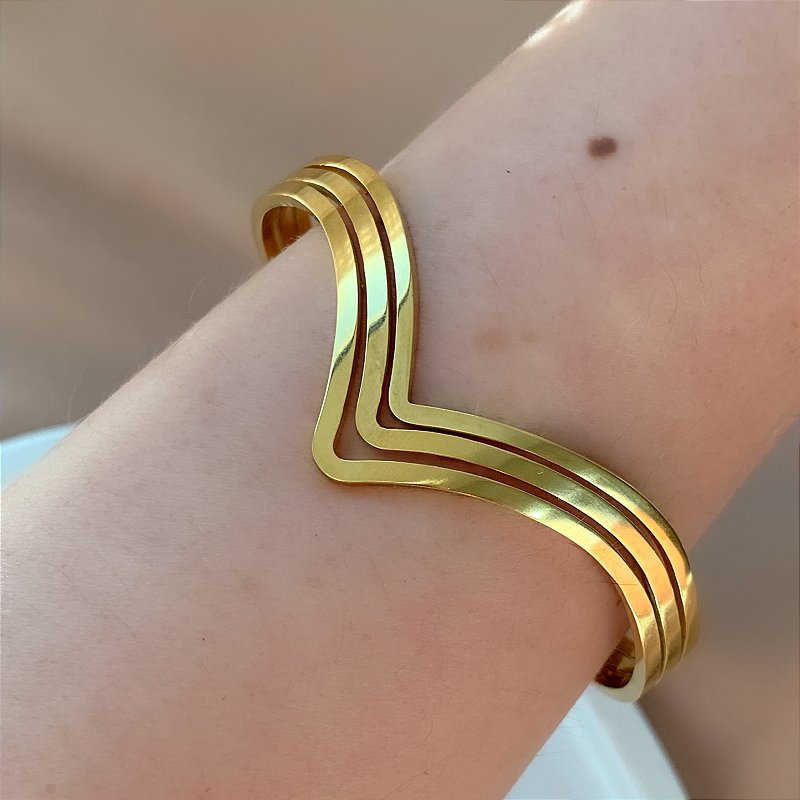 PULSEIRA / BRACELETE FIOS &quot;V&quot; DOURADO AÇO 316L PREMIUM⭐️