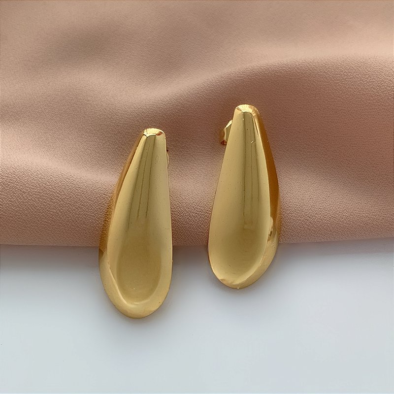 BRINCO GOTA FINA ALONGADA DOURADO AÇO 316L⭐️