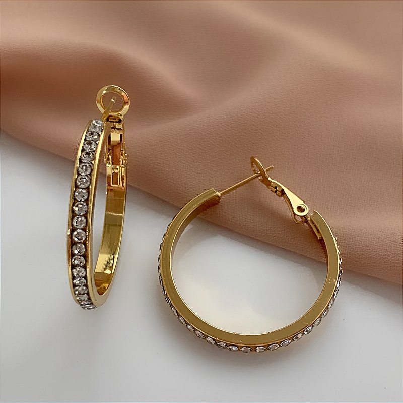 BRINCO ARGOLA STRASS DOURADO AÇO 316L⭐️