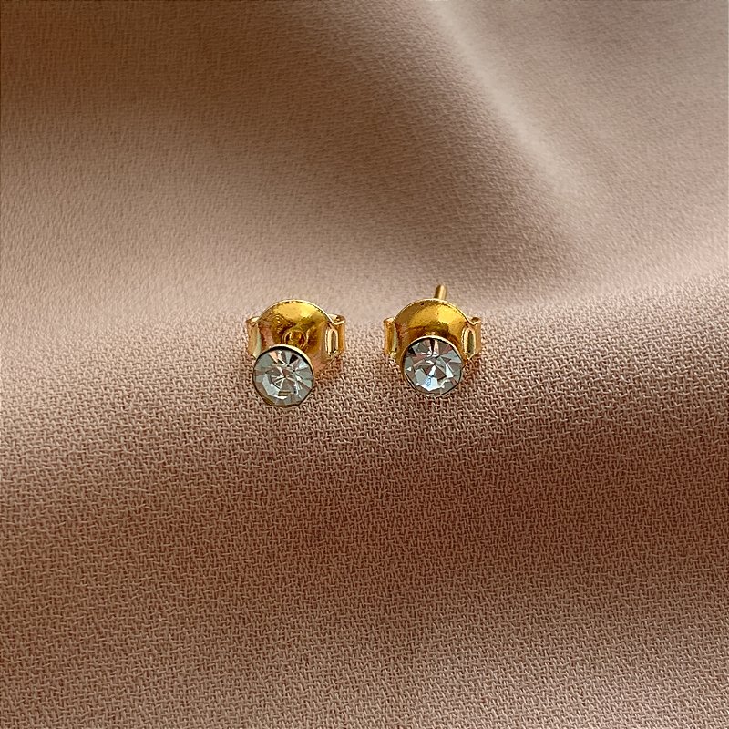 BRINCO PONTO DE LUZ FOLHEADO A OURO 18K⭐