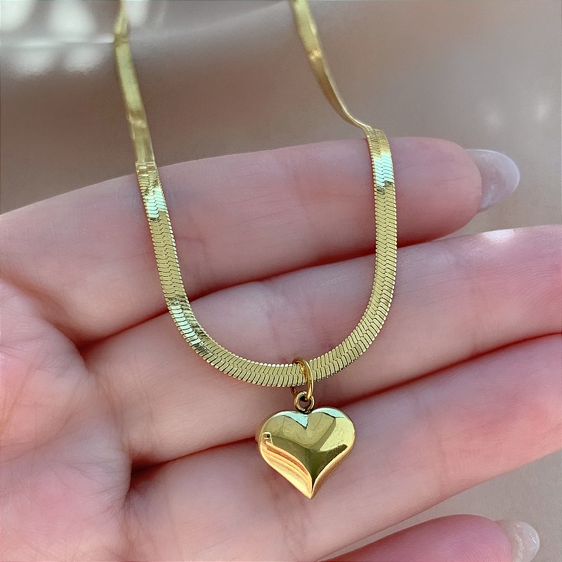 COLAR FITA FINA PINGENTE CORAÇÃO DOURADO AÇO 316L⭐️