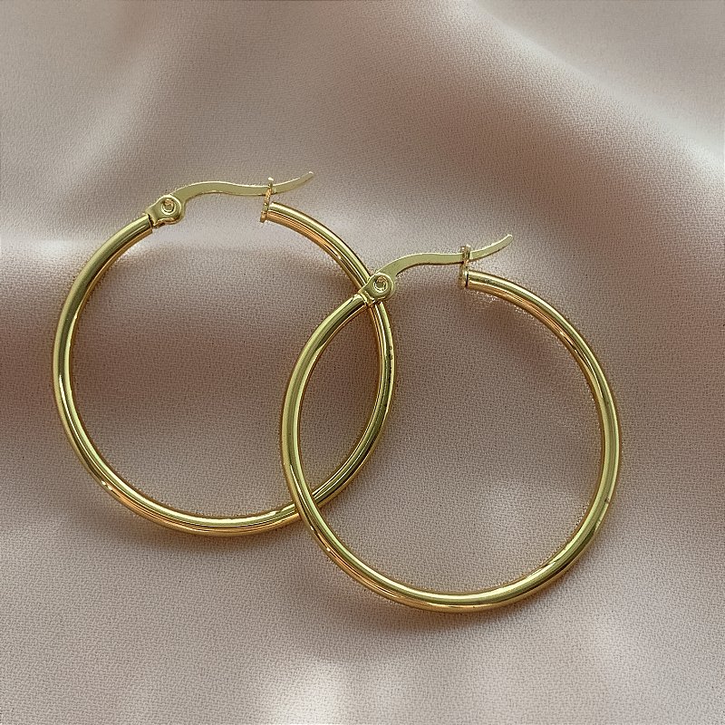BRINCO ARGOLA FINA FECHO ITALIANO DOURADO AÇO 316L⭐️