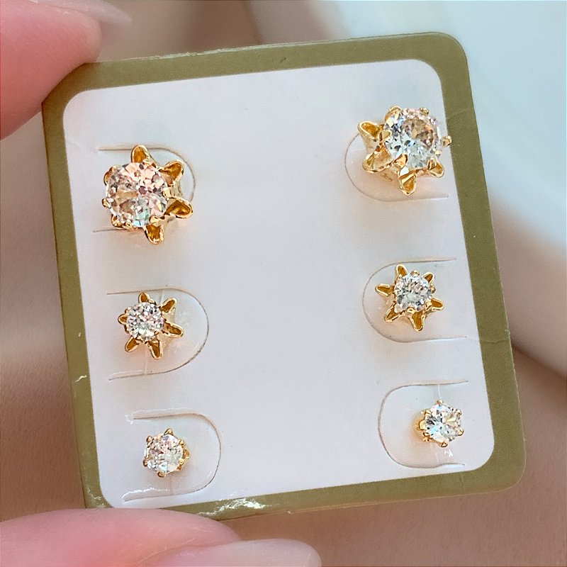 BRINCO KIT FLOR ZIRCÔNIAS FOLHEADO A OURO 18K⭐