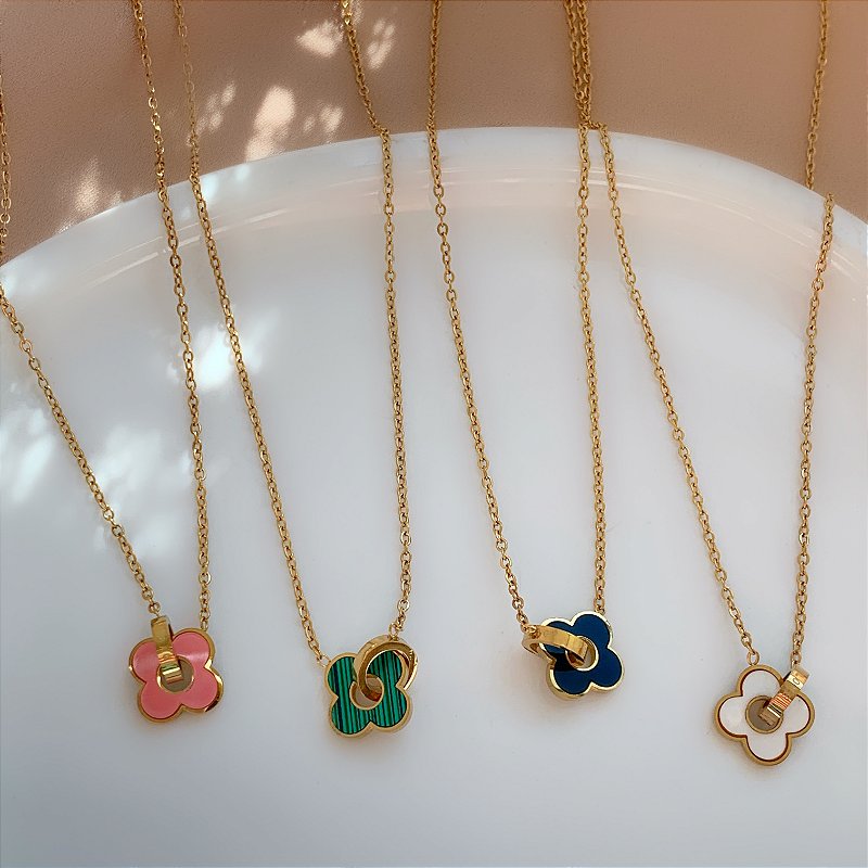 COLAR TREVO LOVE DOURADO AÇO 316L⭐️