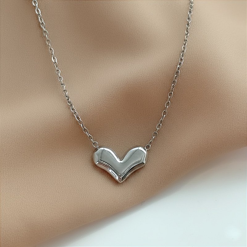 COLAR CORAÇÃO ESTILIZADO AÇO 316L⭐️