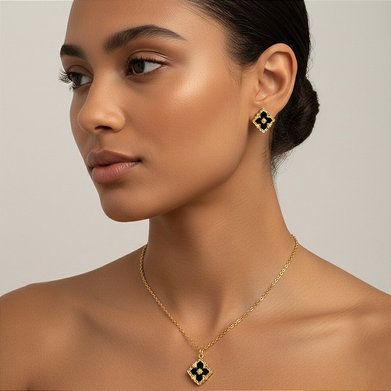 COLAR E BRINCO KIT TREVO DOURADO AÇO 316L⭐️