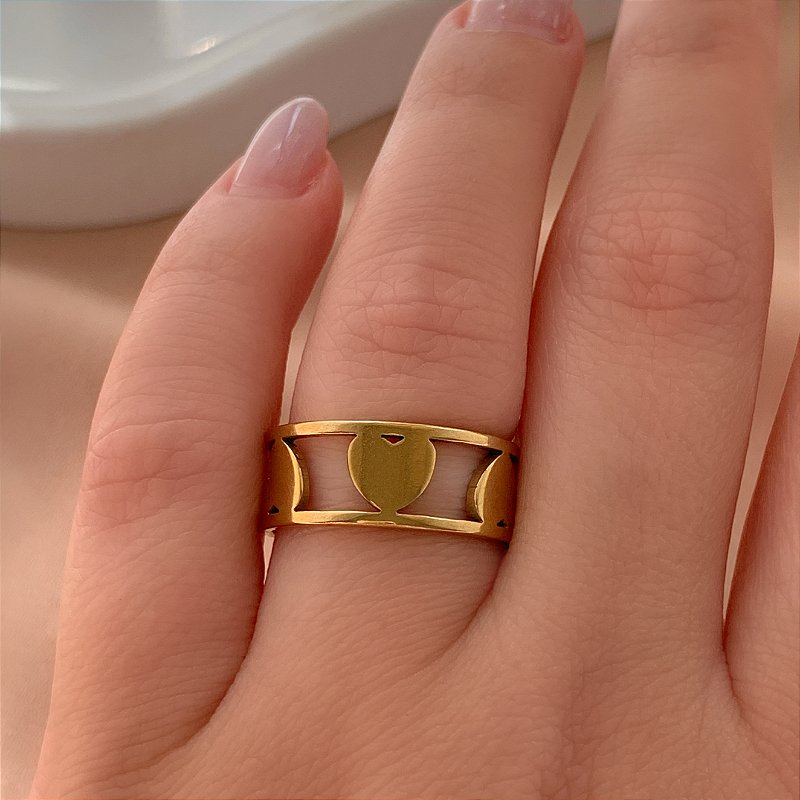ANEL FILEIRA CORAÇÕES LISOS DOURADO AÇO 316L⭐️