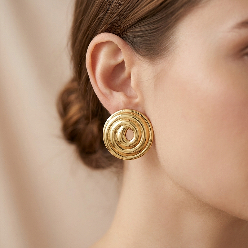 BRINCO ESPIRAL DOURADO AÇO 316L⭐️