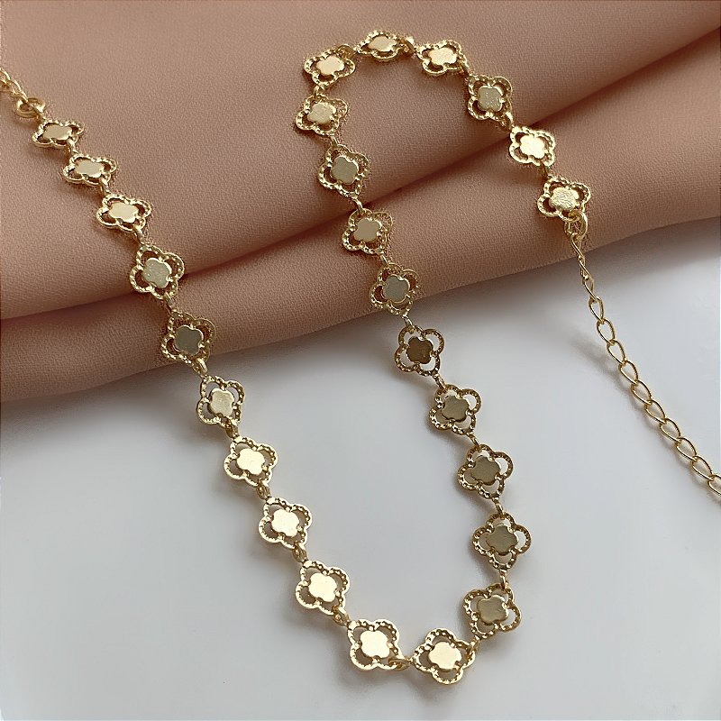 COLAR MINI TREVOS FOLHEADO A OURO 18K⭐