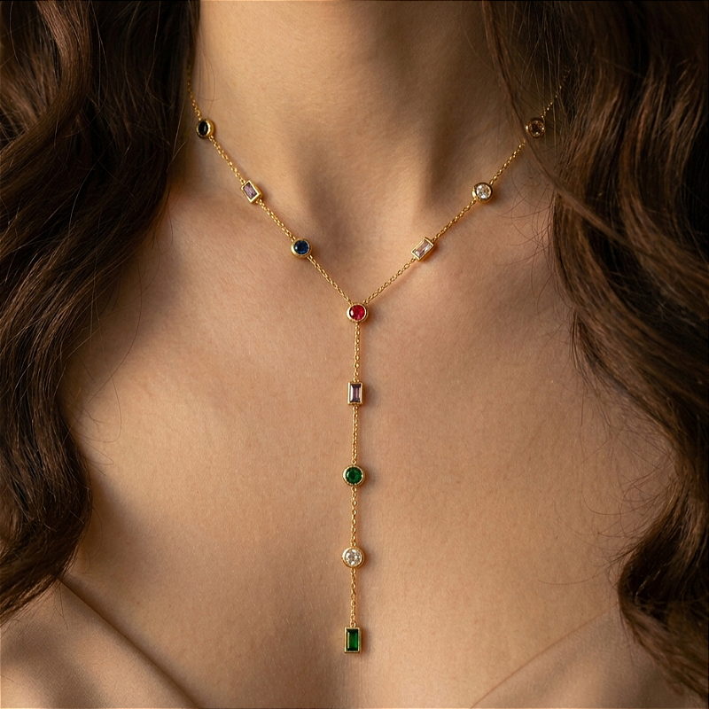 COLAR GRAVATINHA CRISTAIS FORMATOS COLORIDOS DOURADO AÇO 316L⭐️