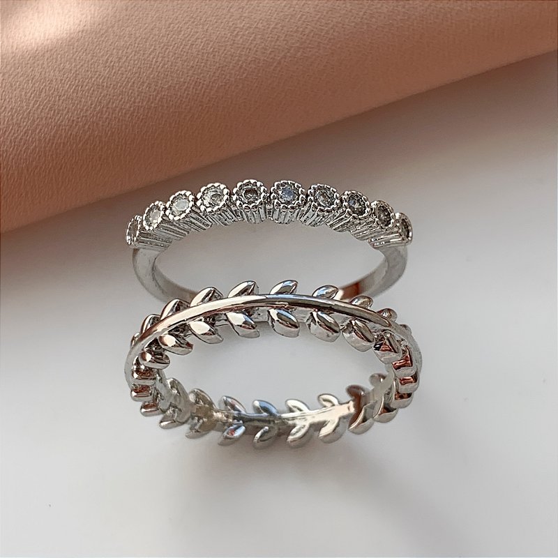 ANEL KIT RAMINHOS E BOLINHAS ZIRCÔNIAS BIJU