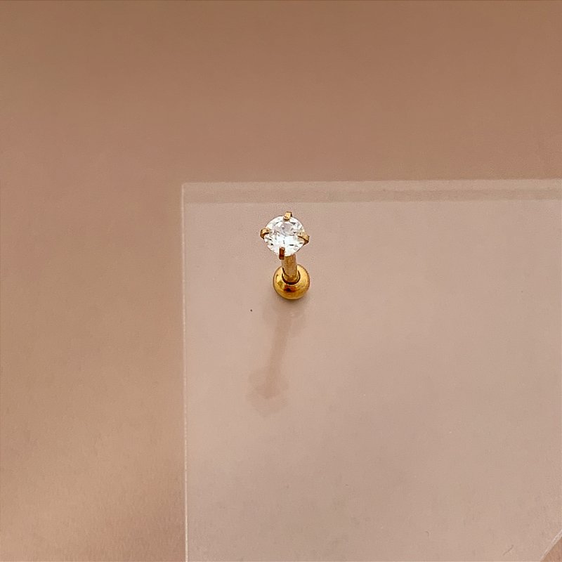 PIERCING TRÁGUS / CARTILAGEM PONTO DE LUZ ZIRCÔNIA 8MM HASTE AÇO 316L FOLHEADO A OURO 18K SEMIJOIA PARA ATUALIZAÇÃO⭐️