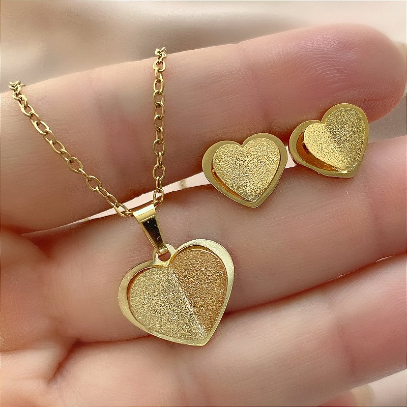 COLAR E BRINCO CORAÇÃO DUPLO TEXTURIZADO DOURADO AÇO 316L⭐️