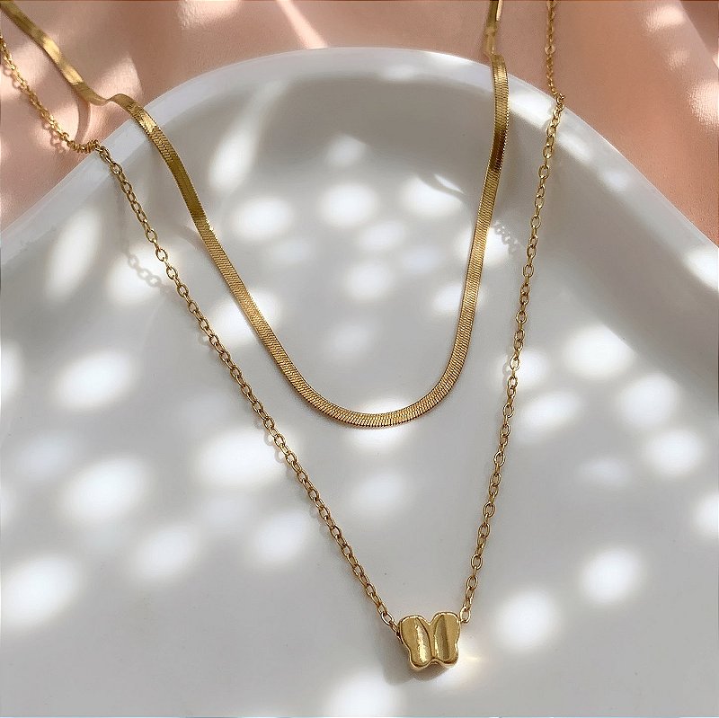 COLAR DUPLO FITA E MINI BORBOLETA DOURADO AÇO 316L⭐️