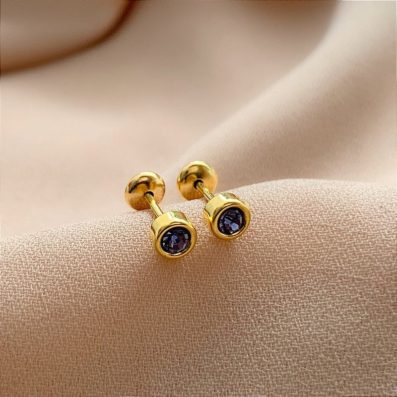 BRINCO PONTO DE LUZ LILÁS TARRAXA BABY FOLHEADO A OURO 18K⭐