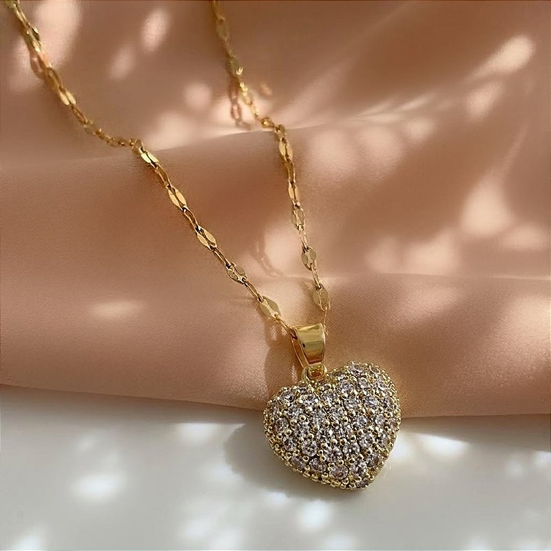 COLAR LONGO PINGENTE CORAÇÃO CRAVEJADO ZIRCÔNIAS DOURADO AÇO 316L⭐️