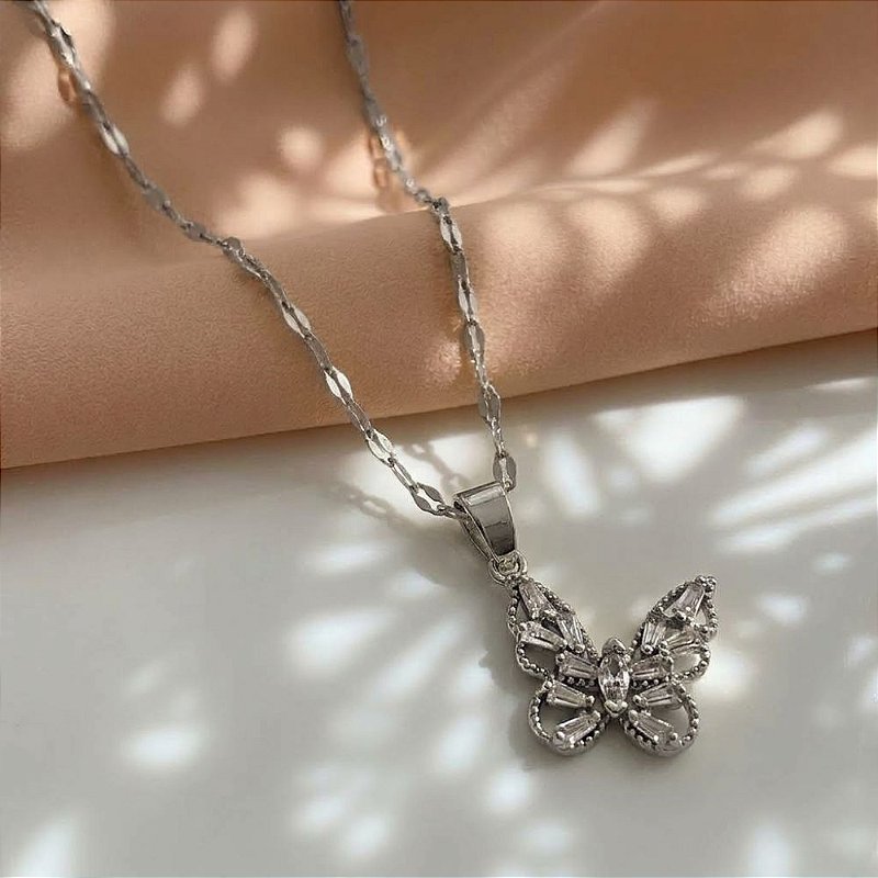 COLAR LONGO PINGENTE BORBOLETA ZIRCÔNIAS AÇO 316L⭐️