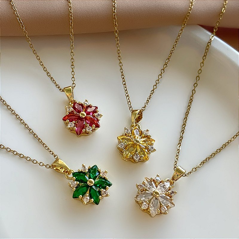 COLAR PINGENTE FLOR DETALHADA PEDRA ZIRCÔNIA COLOR DOURADO AÇO 316L⭐️