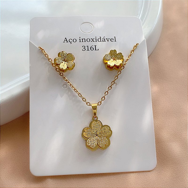 COLAR E BRINCO FLOR PETÚNIA DUPLO TEXTURIZADO DOURADO AÇO 316L⭐️