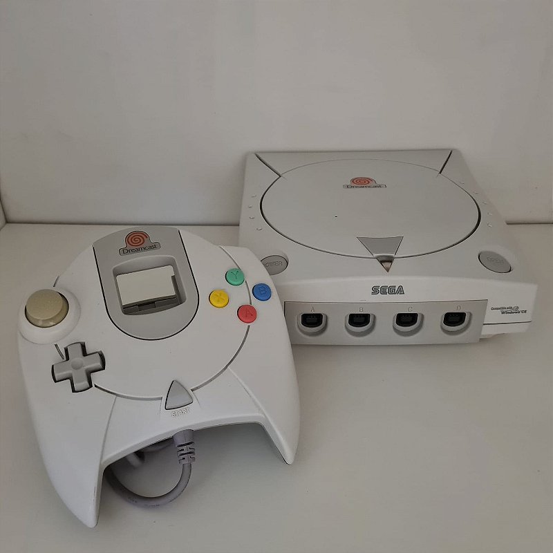 Console Dreamcast HKT-3020 (USA) - Sega - Gameteczone a melhor