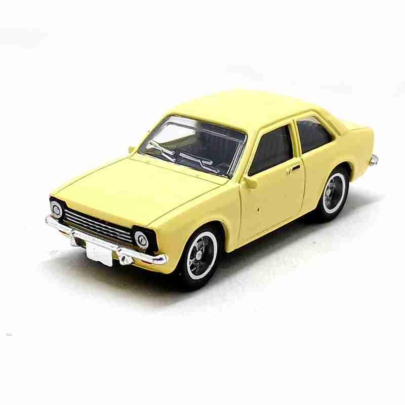 Chevette Amarelo CKS - Escala 1/64 - Pneus de Borracha