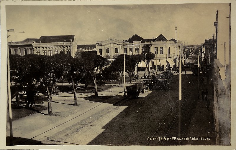 Curitiba- Paraná - Praça Tiradentes - Cartão Postal Antigo Original,  não Circulado