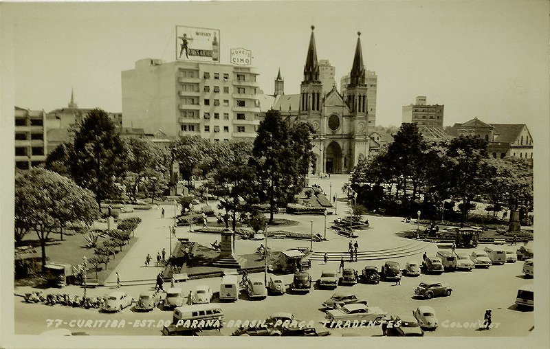 Curitiba- Paraná - Praça Tiradentes, Edição Colombo - Cartão Postal Antigo Original, Não Circulado
