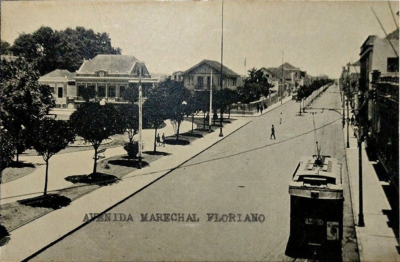 Paraná - Curitiba, Avenida Marechal Floriano, Movimento de Bonde - Cartão Postal Antigo Original
