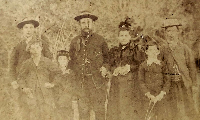 Aparício Saraiva e Família -  Revolução Federalista / Degola, Foto Albúmen Original 1893